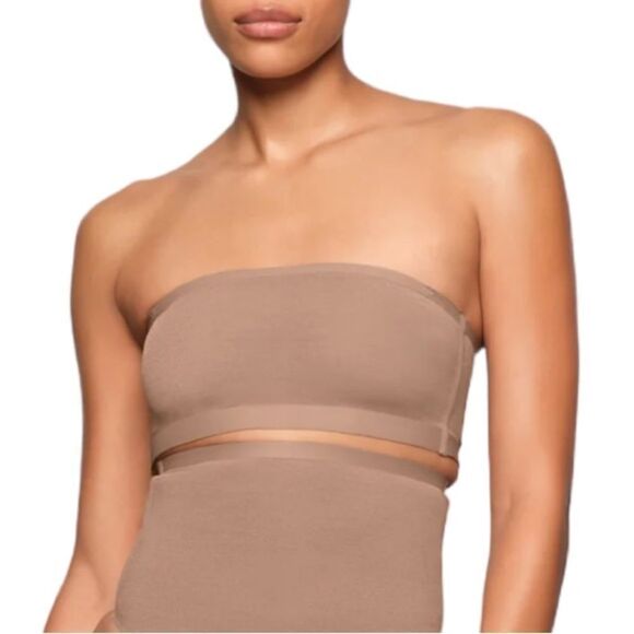 NWT SKIMS Sheer Sculpt Bandeau Neutral In Onyx Black With Straps Bralette - Picture 7 of 8